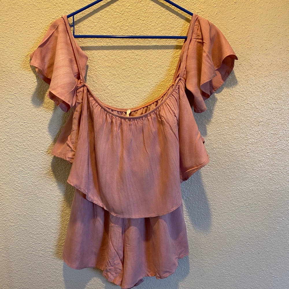 Strapless Romper with draped sleeves